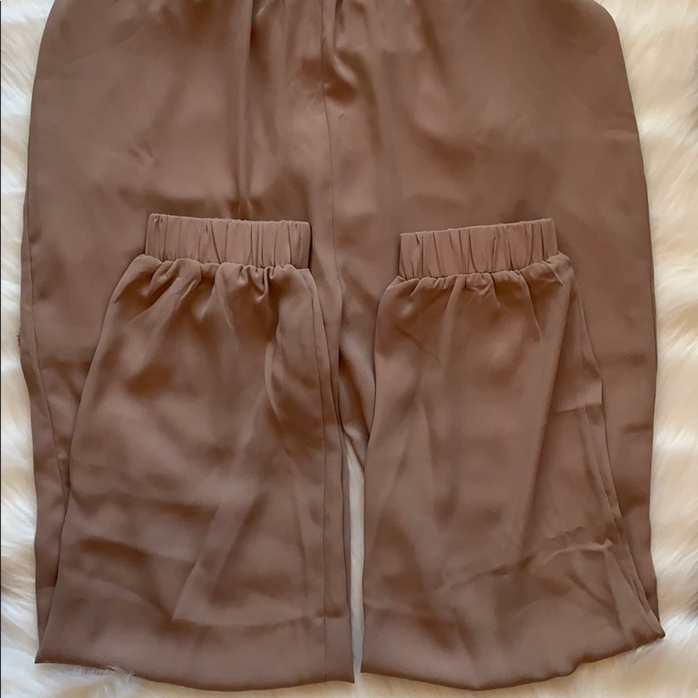 đ Chic Boho Jumpsuit (M) - Picture 7 of 8